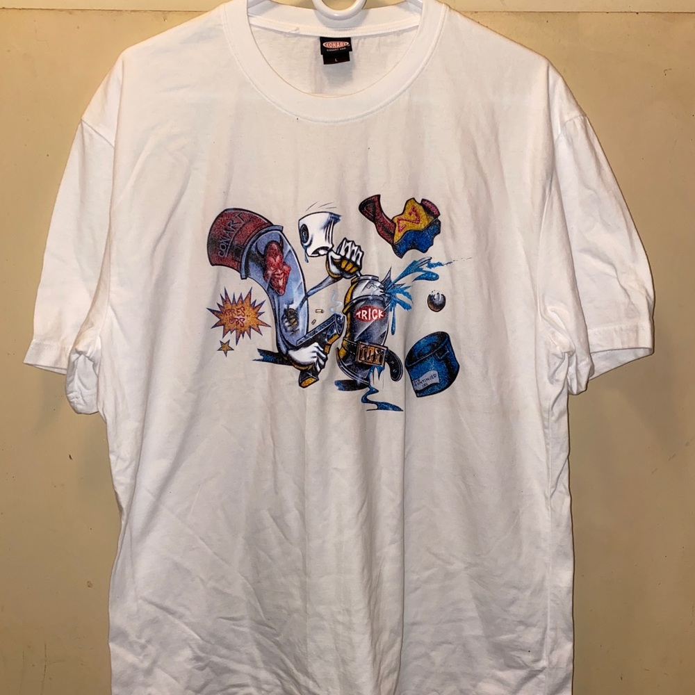 Conart x cbs XPRES tshirts used LARGE
